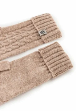 Cabled Charm Strickhandschuhe - cashmere (beige)