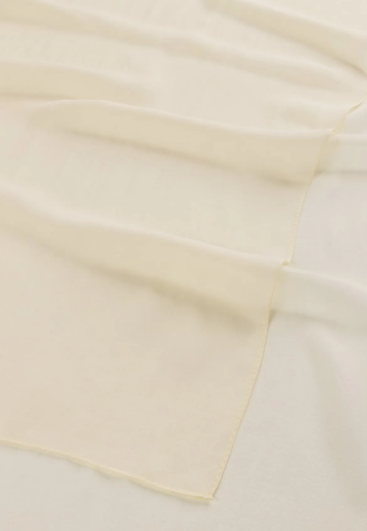 Classic Georgette 65 x 180 - creme (beige)