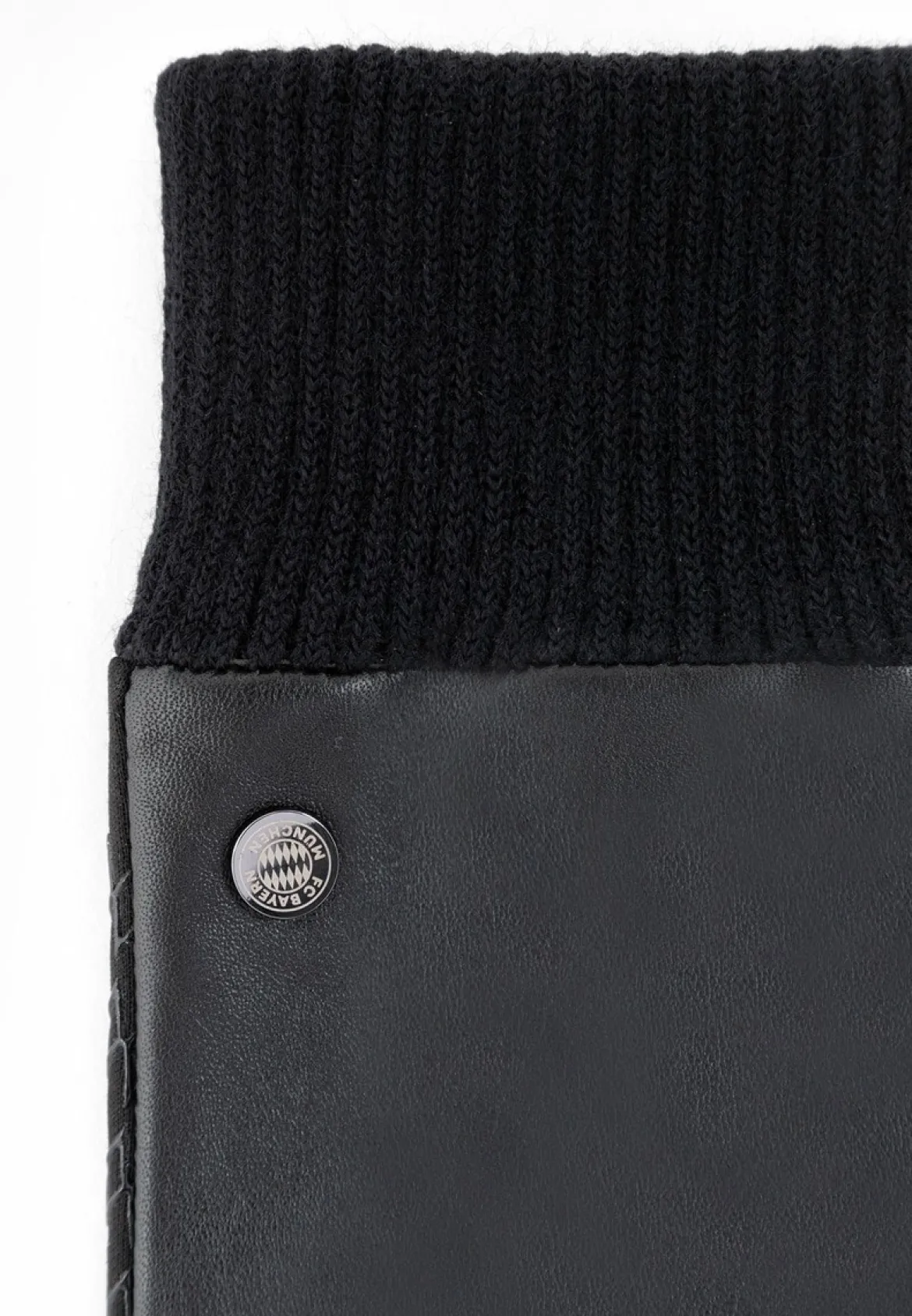 FC BAYERN CASUAL - black (schwarz)