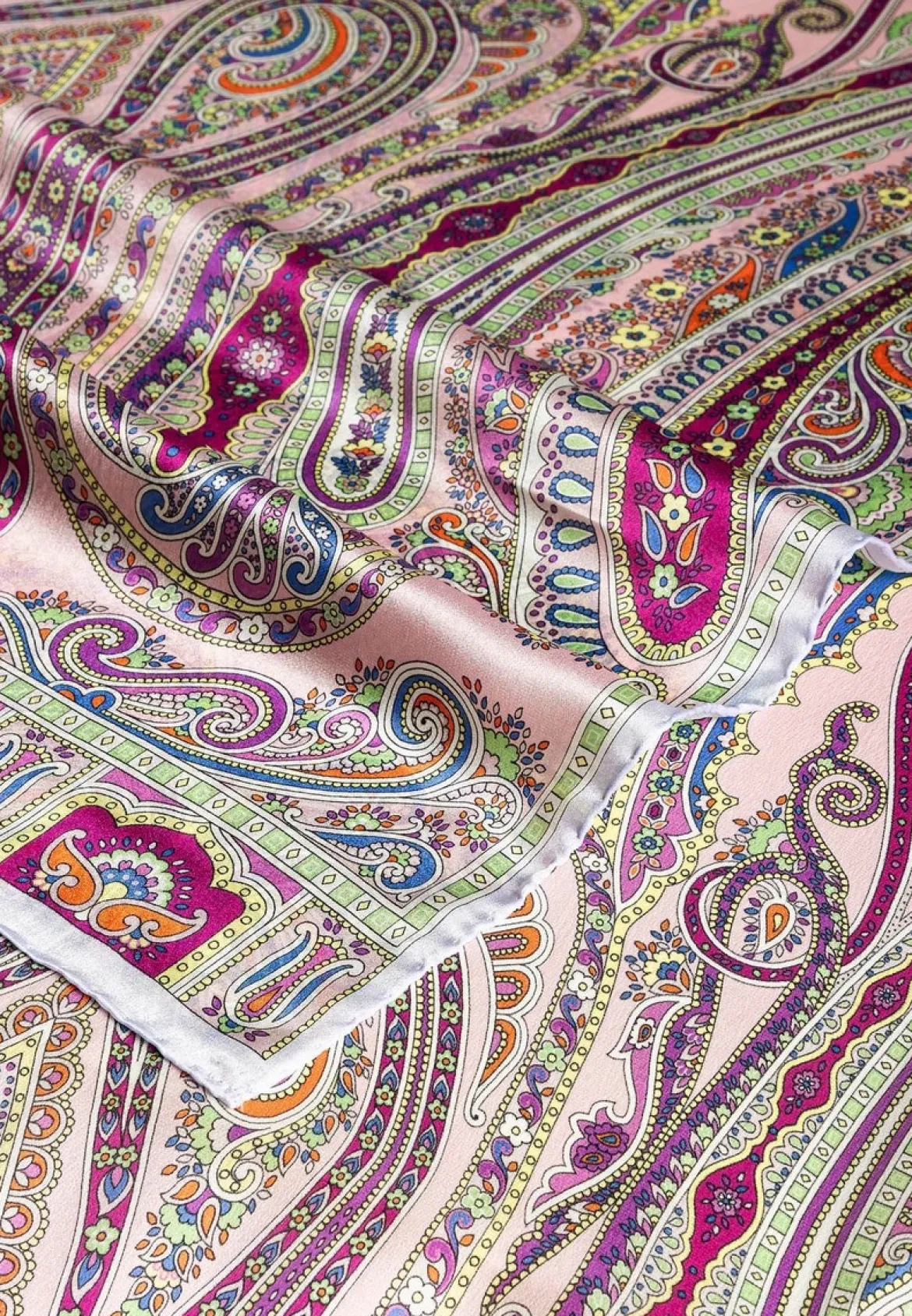 Paisley Reverie 70x180 - multi pastel (beige)