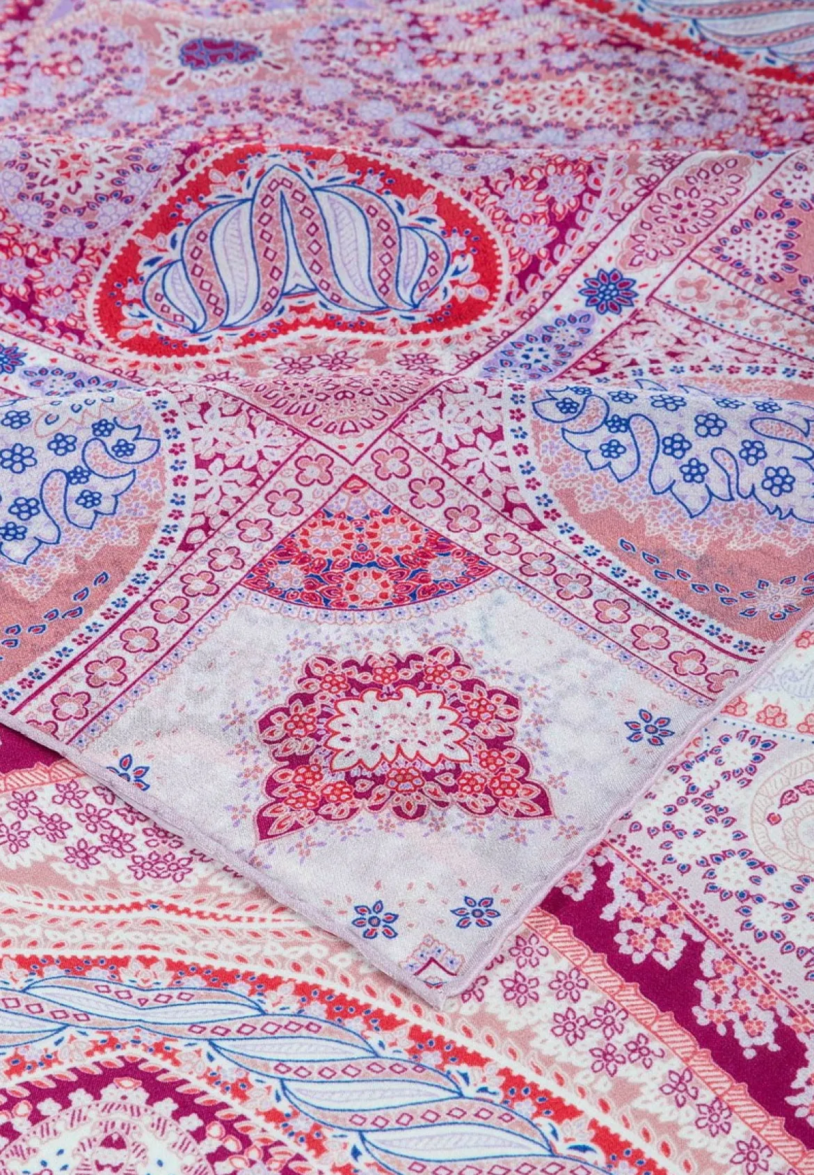 Secret Garden 140x140 - multi rose (rosa)