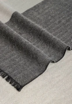Two-Tone Wool 40x180 - black/grey (schwarz)